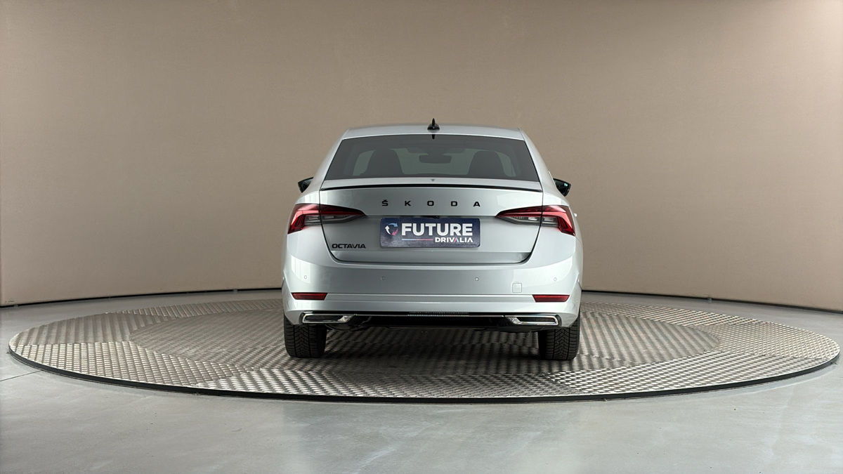 Škoda Octavia - 5