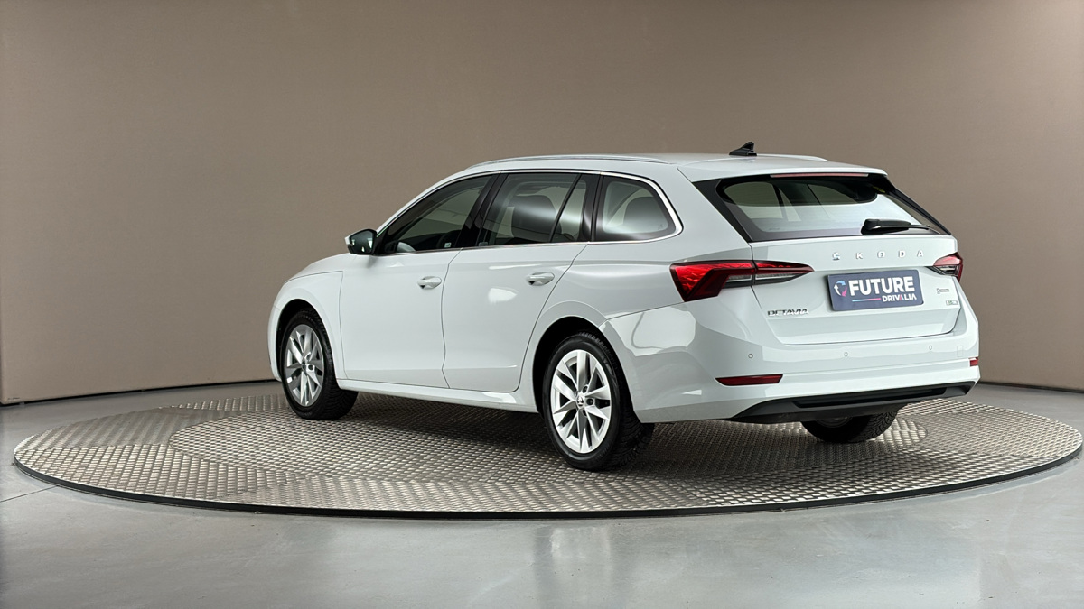 Škoda Octavia - 2