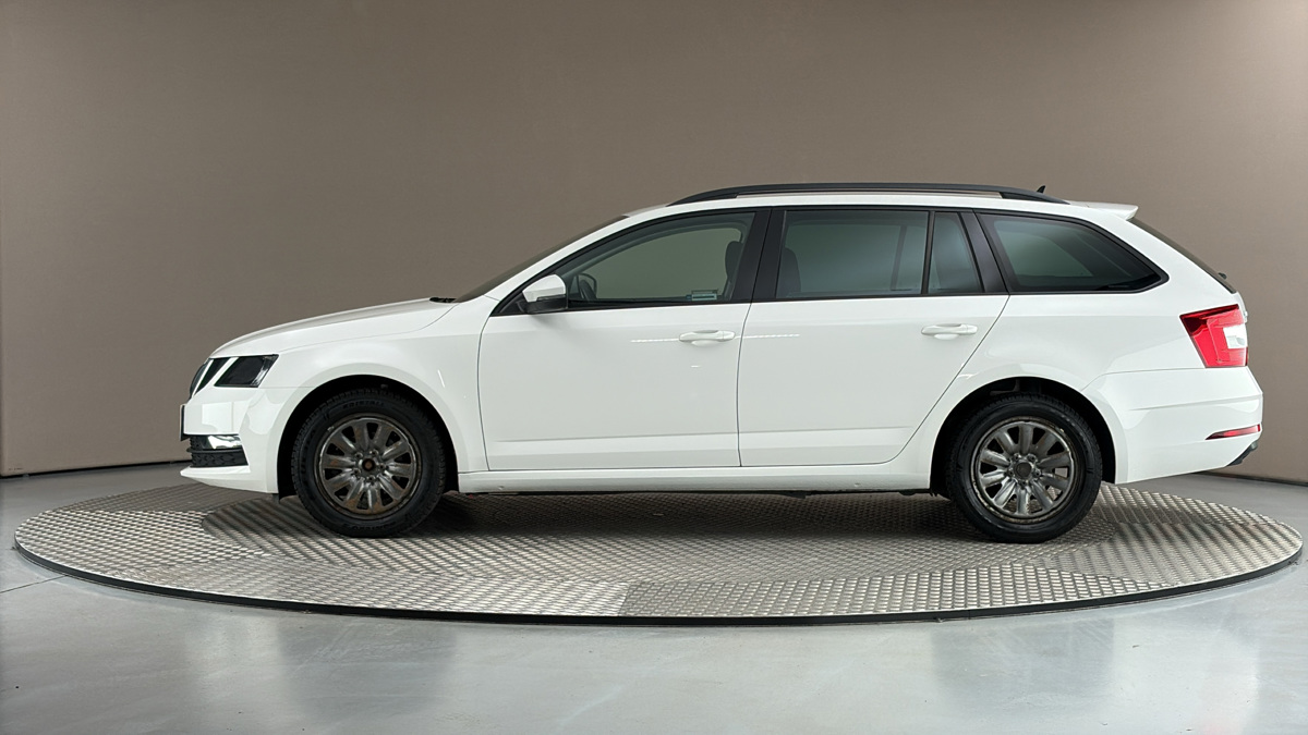 Škoda Octavia - 4