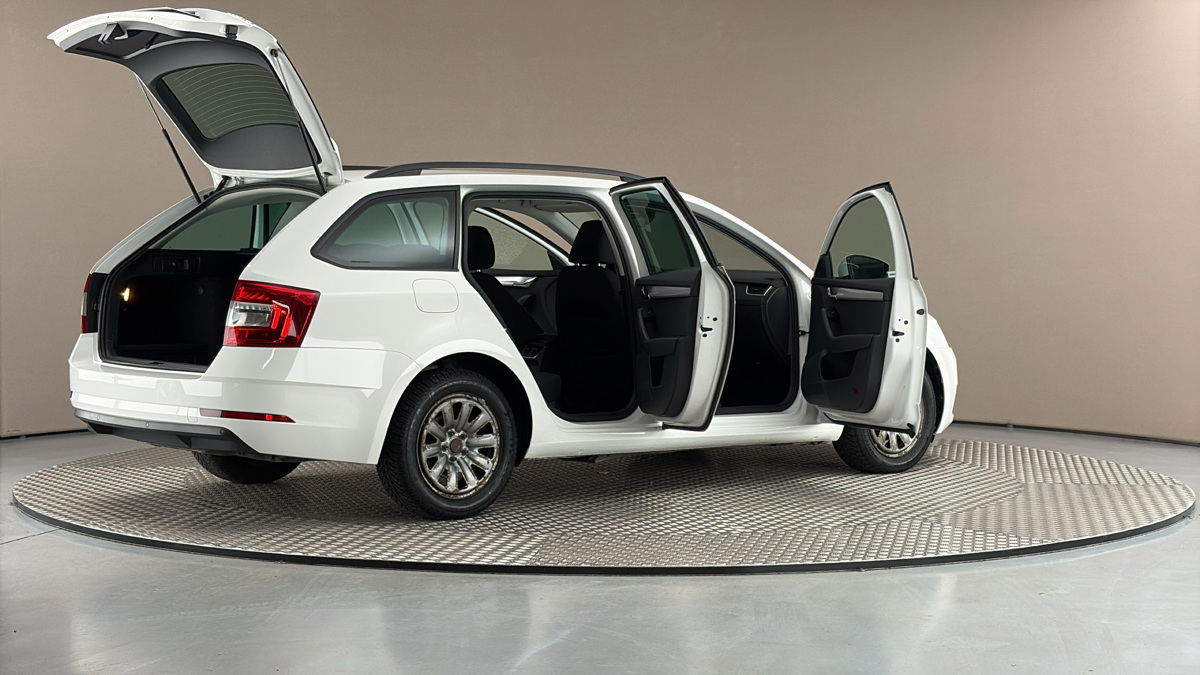 Škoda Octavia - 6