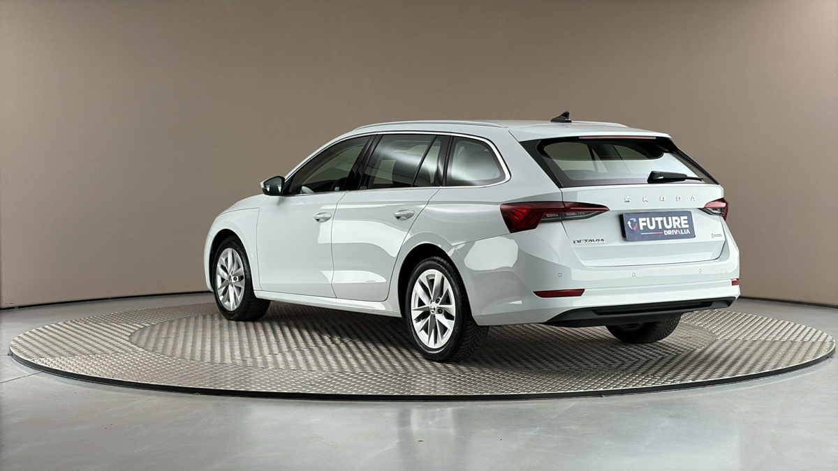 Škoda Octavia - 2