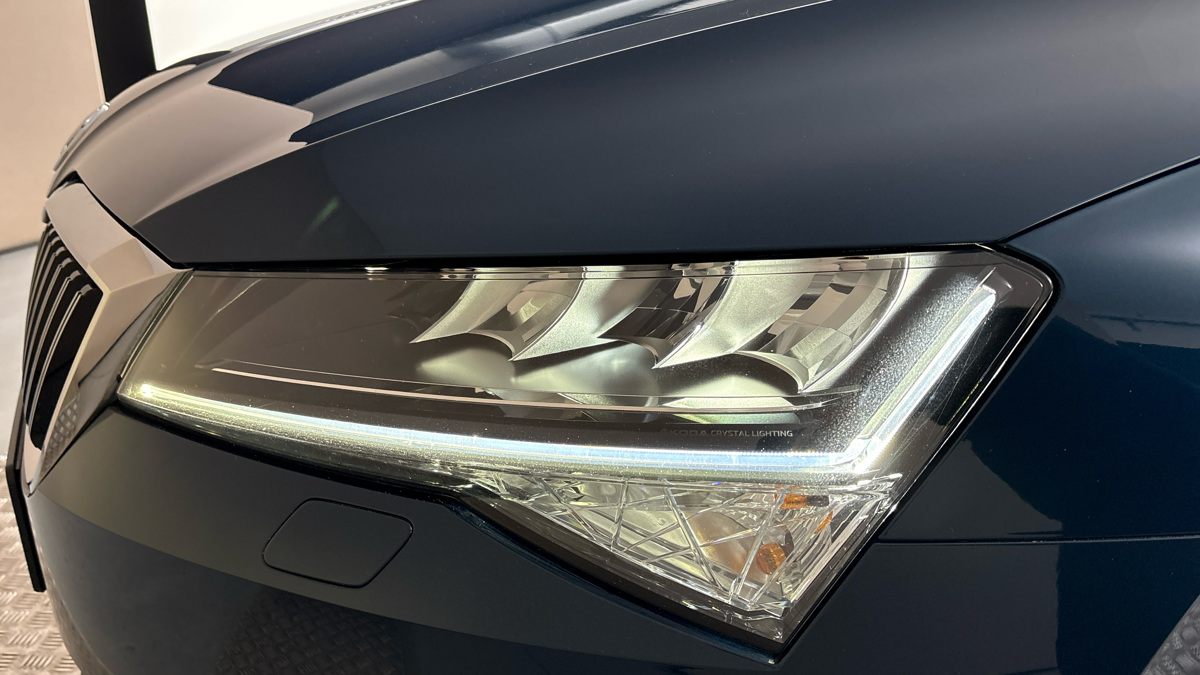 Škoda Superb - 18