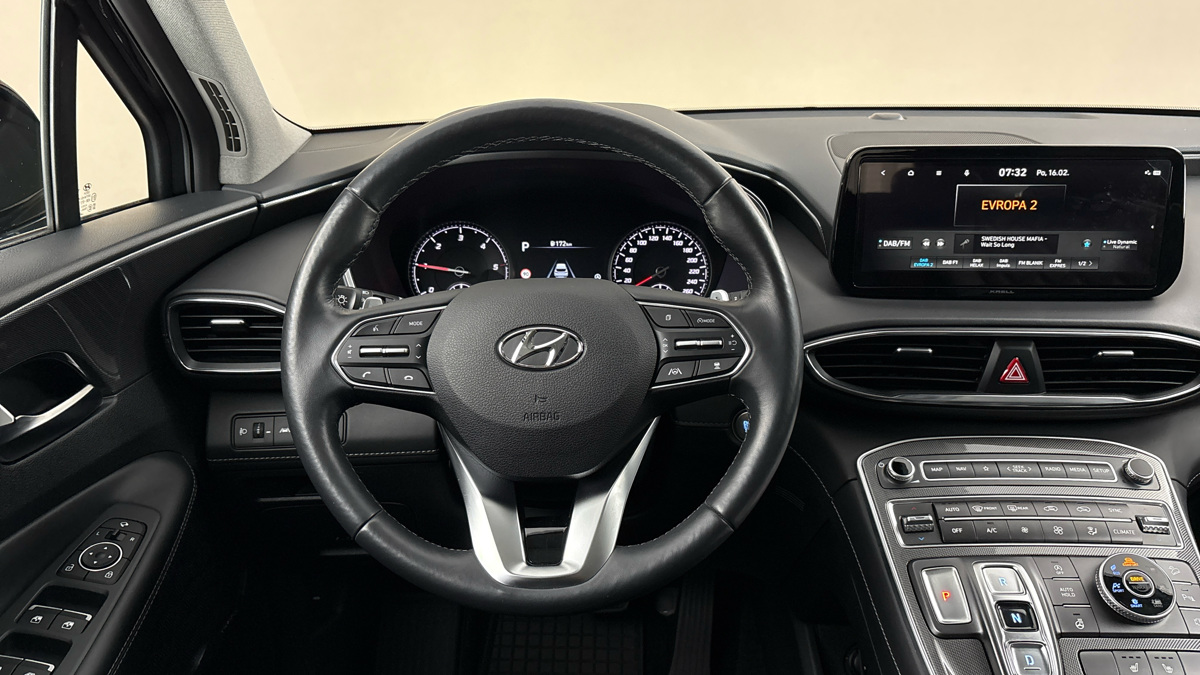 Hyundai Santa Fe - 9
