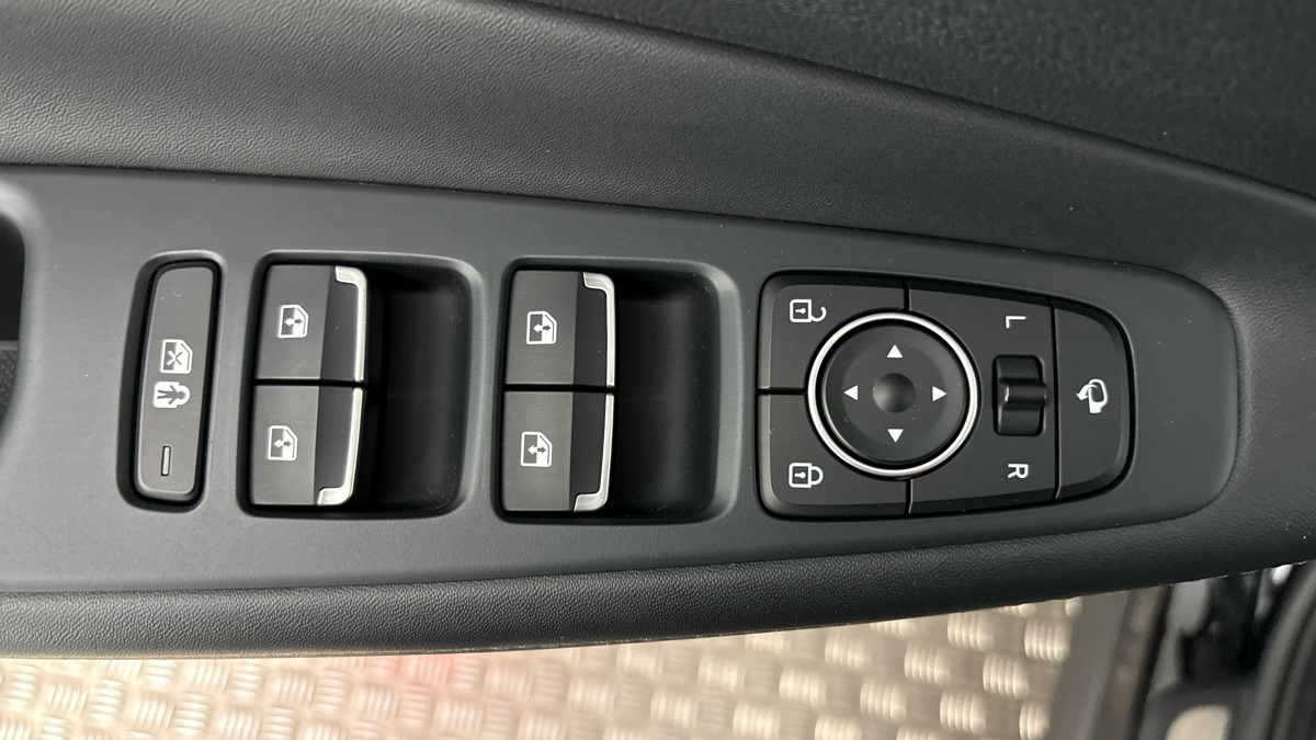 Hyundai Santa Fe - 23