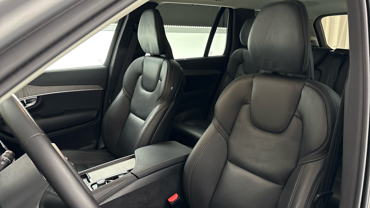 Volvo XC90 - 15