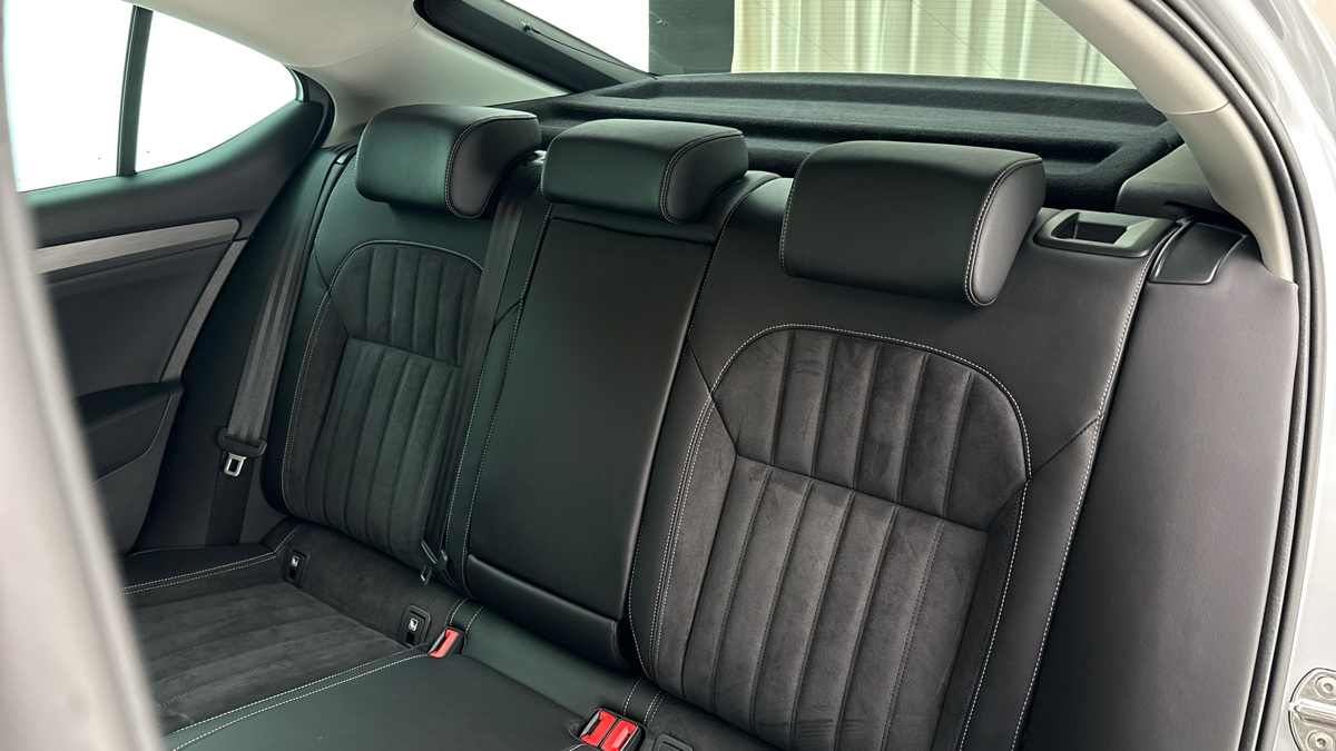 Škoda Superb - 16