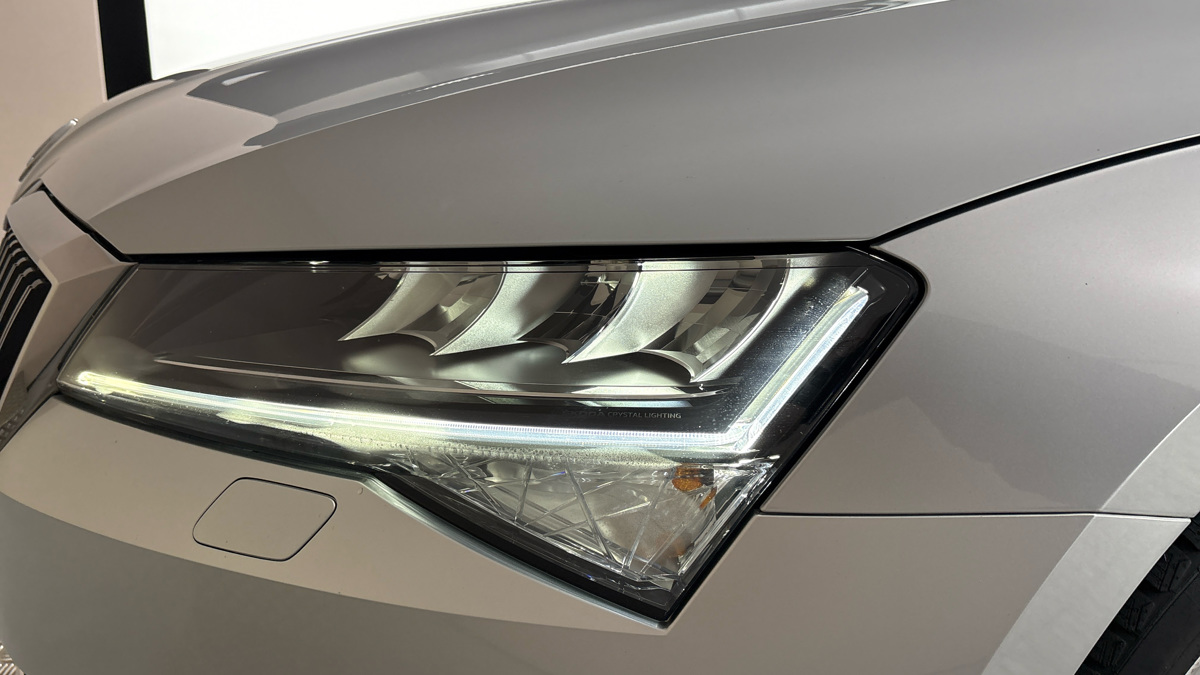 Škoda Superb - 18