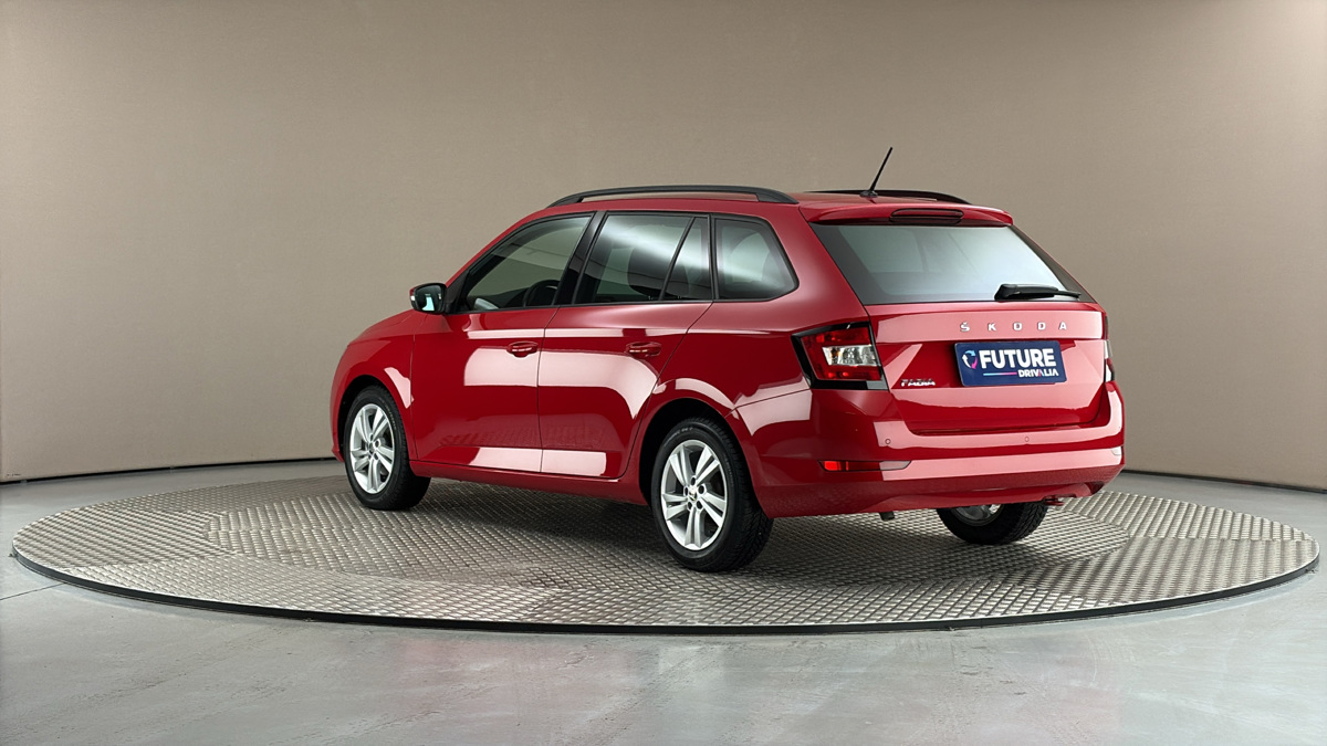 Škoda Fabia - 2