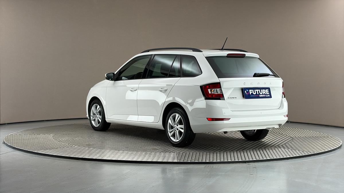 Škoda Fabia - 2