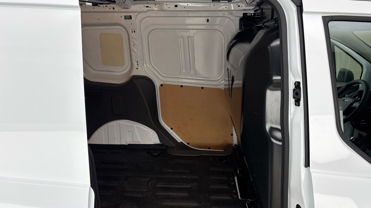 Ford Transit Connect - 16