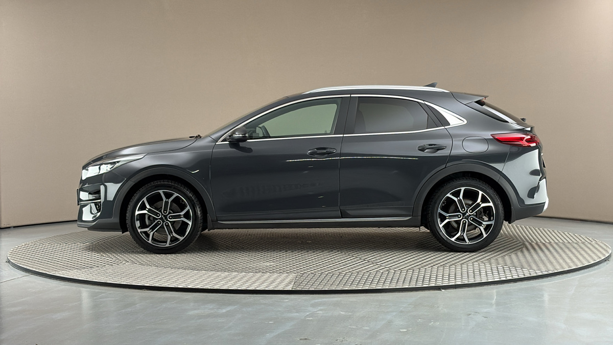 Kia XCeed - 4