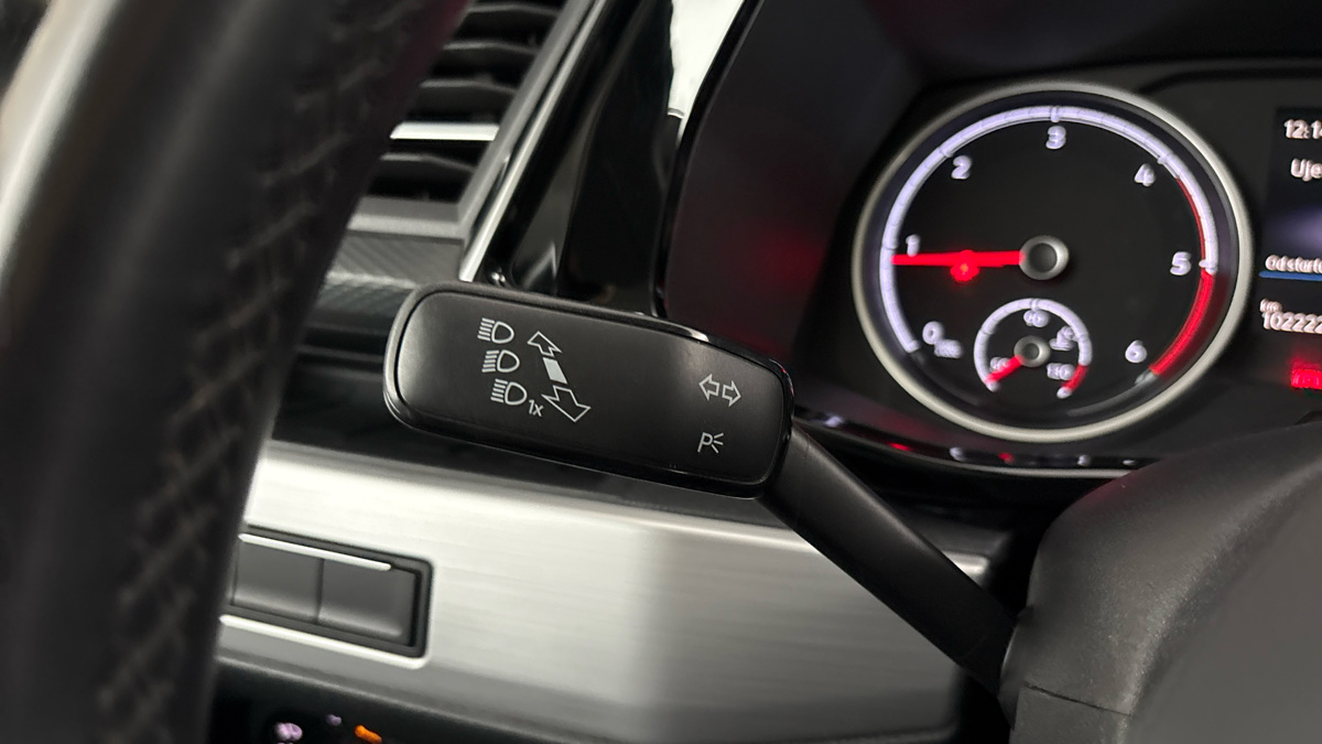 Volkswagen Multivan - 14